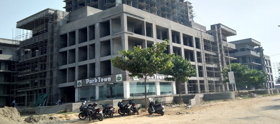 aditya park town commercial complex, nh-24 ghaziabad