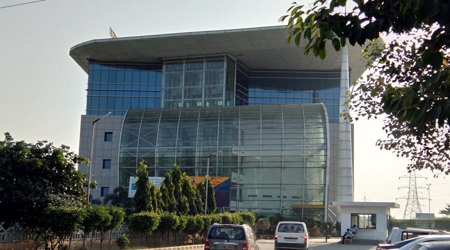 wegmans business park, greater noida uttar pradesh