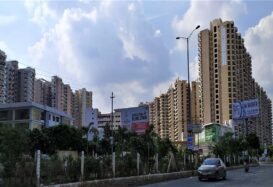 best residential societies for living in greater noida, apartments, flats, villas, top