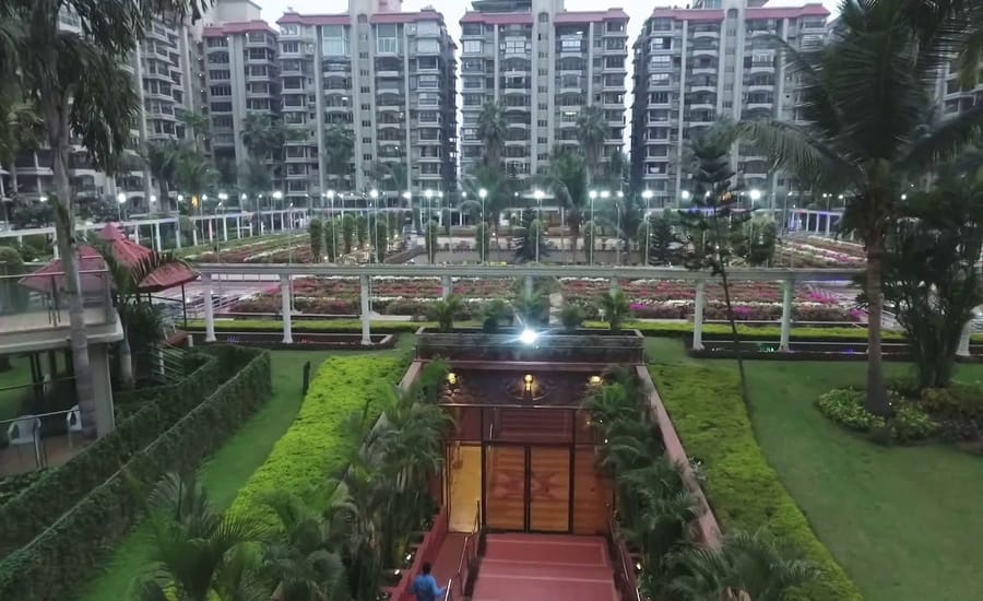 Top 10 Best High Rise Residential Societies For Living in Surat - Commercial Property Review